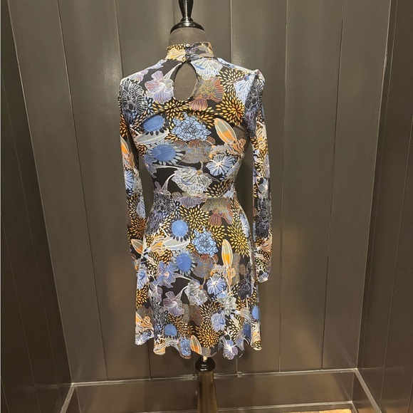 Floral H&M Long Sleeve turtleneck  - Blue and Black gorgeous patterned dress - Picture 2 of 7